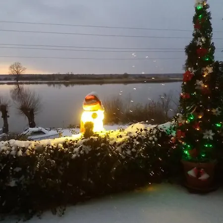 ホームステイ Nad Odra *